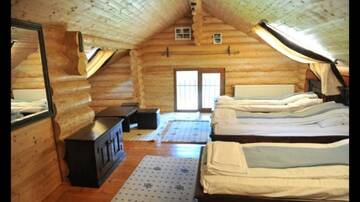 Фотографии Курортные отели Complex Turistic Cheile Cibinului г. Гура-Рыулуй (Румыния) №4 Фото Курортные отели Complex Turistic Cheile Cibinului г. Гура-Рыулуй 4